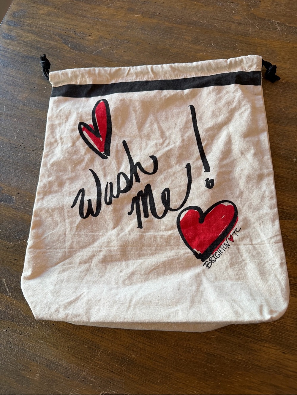 Brighton White Canvas Drawstring Pouch with Red Heart Graphics *wash me*